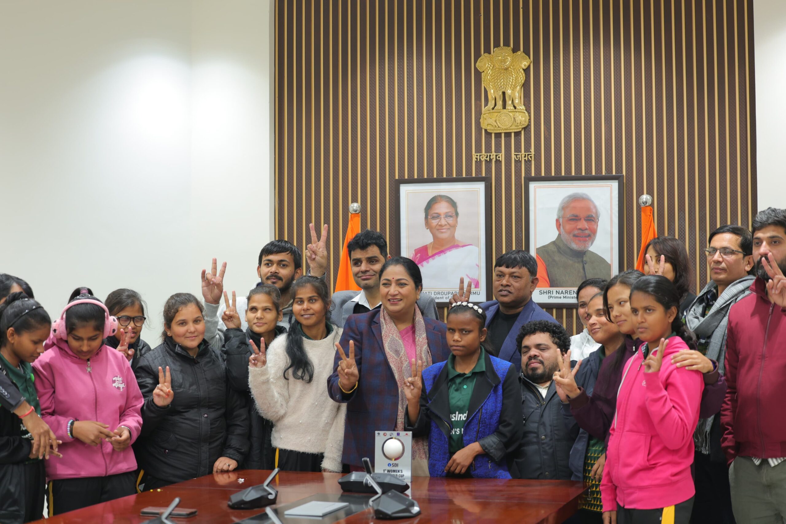 दिल्ली CM Rekha Gupta ने भारतीय ब्लाइंड वुमेन क्रिकेट टीम को सराहा, कहा T20 वर्ल्ड कप और जीवन की पिच की चैंपियन