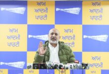 AAP बलतेज पन्नू: रवनीत बिट्टू ने खुद माना कि बादल परिवार के साथ गठबंधन का मतलब पंजाब में ड्रग्स और गैंगस्टर की वापसी है