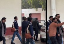 कभी मर्सिडीज और BMW में घूमते थे सुपरस्टार गोविंदा, अब टैक्सी में बैठा नजर आया; फैंस बोले- ‘ऐसा डाउनफॉल…’