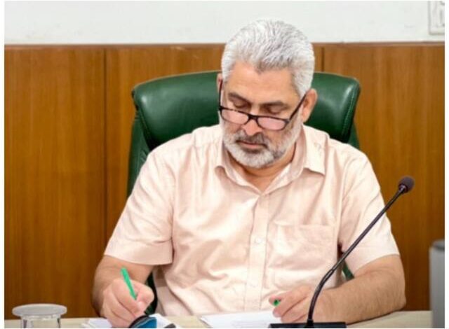 लाल चंद कटारुचक: कानूनी माप विभाग ने वर्ष 2025 के अप्रैल से दिसंबर तक 1.40 करोड़ रुपये एकत्र किए।