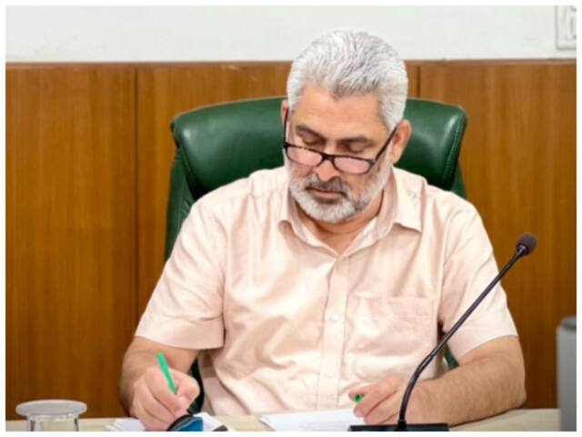 लाल चंद कटारुचक: कानूनी माप विभाग ने वर्ष 2025 के अप्रैल से दिसंबर तक 1.40 करोड़ रुपये एकत्र किए।