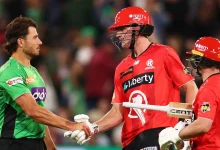 BBL 2025: आखिरी ओवर में कप्तानों की टक्कर, रेनेगेड्स ने जीता मेलबर्न डर्बी, कप्तान को मिली अनोखी ट्रॉफी