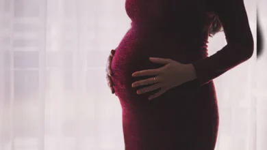 प्रेग्नेंट महिलाओं के लिए प्रदूषण से बचाव के तरीके: इंडिया टीवी पर डॉक्टरों ने दिए अहम सुझाव