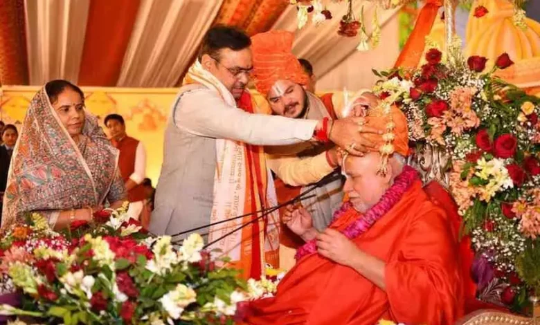 राजस्थान के मुख्यमंत्री भजनलाल शर्मा ने नींदड़ में आयोजित जगद्गुरु रामभद्राचार्य के जन्मदिन समारोह में शिरकत की