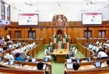 दिल्ली विधानसभा शीतकालीन सत्र में हंगामा, AAP के चार विधायक निलंबित; LG के भाषण के दौरान हुआ बवाल