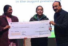 दिल्ली सरकार ने 1709 मेधावी छात्रों को दी ₹25.25 करोड़ की छात्रवृत्ति, सीएम रेखा गुप्ता ने बताया युवाओं के भविष्य में निवेश