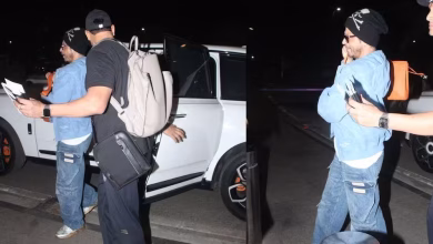 फिल्म ‘किंग’ रिलीज़ डेट के बाद एयरपोर्ट पर स्पॉट हुए शाहरुख खान, पैपराजी के लिए नहीं दिए पोज़”