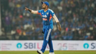 सूर्यकुमार यादव का तूफानी कमबैक: रोहित शर्मा और बाबर आजम से कितने रन पीछे हैं सूर्यकुमार यादव?