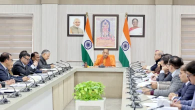 सीएम योगी ने की वित्त विभाग की समीक्षा, बजट खर्च में तेजी लाने के दिए निर्देश