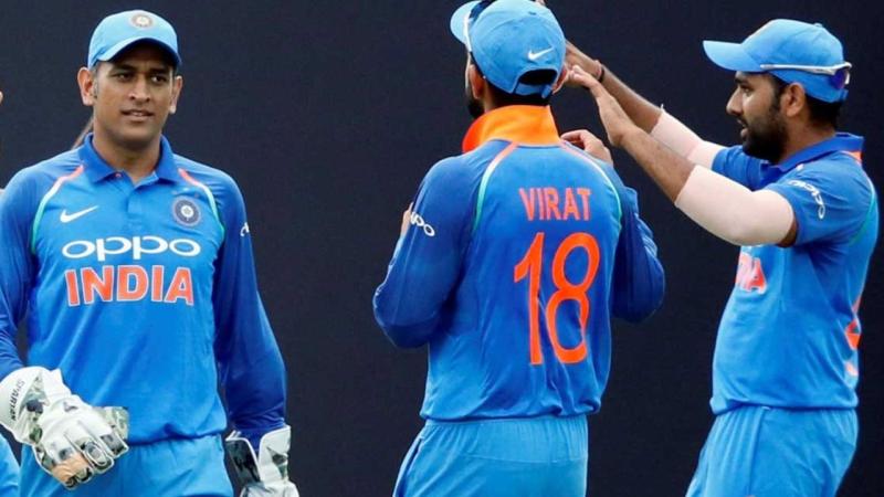 विराट-रोहित के अगले ODI वर्ल्ड कप खेलने पर धोनी का स्पष्ट बयान, सचिन तेंदुलकर का भी किया जिक्र