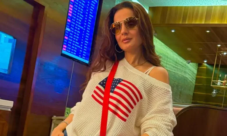 अमीषा पटेल के खिलाफ गैर-जमानती वारंट जारी, अभिनेत्री ने दी प्रतिक्रिया