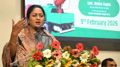 दिल्ली में 6 डिजिटल वायु गुणवत्ता निगरानी केंद्रों का उद्घाटन, CM रेखा गुप्ता ने रवाना किए वायु रक्षक वाहन