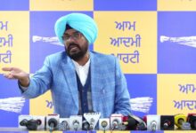 कुलदीप धालीवाल: नशा तस्करों के राजनीतिक सरपरस्तों के साथ राज्यपाल की यात्रा सिर्फ दिखावटी कदम