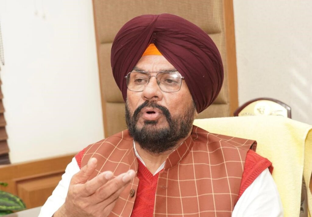 कुलदीप सिंह धालीवाल: अकाली और कांग्रेसी मान सरकार पर कमेंट करने के बजाय, बताएं कि उन्होंने 15 साल में ड्रग्स के खिलाफ क्या किया है 12 कुलदीप सिंह धालीवाल: अकाली और कांग्रेसी मान सरकार पर कमेंट करने के बजाय, बताएं कि उन्होंने 15 साल में ड्रग्स के खिलाफ क्या किया है