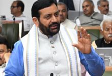 हरियाणा के मुख्यमंत्री नायब सिंह सैनी विधानसभा में हरियाणा भर्ती प्रक्रिया पर बयान देते हुए