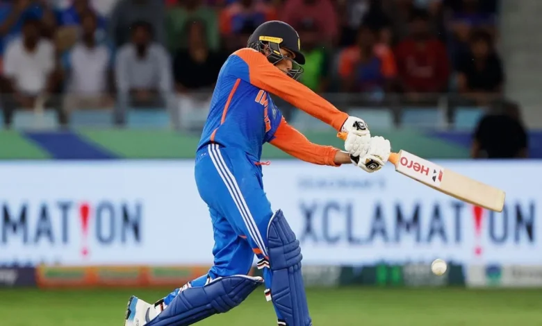 टीम इंडिया को झटका: T20 वर्ल्ड कप 2026 में धाकड़ सलामी बल्लेबाज अभिषेक शर्मा अस्पताल में भर्ती, अगला मैच होगा प्रभावित?