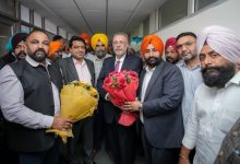 गुरशरण छीना ने डॉ. बलबीर सिंह की उपस्थिति में पीएचएससी के अध्यक्ष का पदभार संभाला