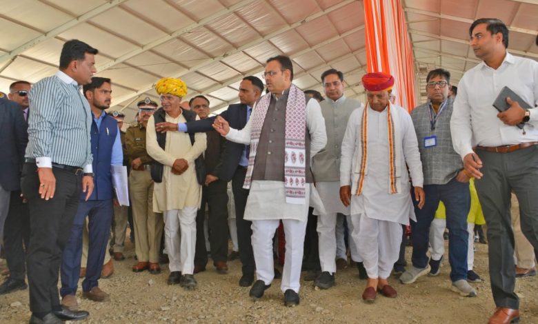 अजमेर में मुख्यमंत्री भजनलाल शर्मा ने पीएम नरेंद्र मोदी की जनसभा को लेकर किया स्थल निरीक्षण, अधिकारियों को दिए कड़े निर्देश