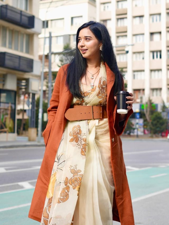 दुबई में लहंगा कलेक्शन के साथ दिखीं तान्या मित्तल, शादी की अफवाहों ने पकड़ा जोर!