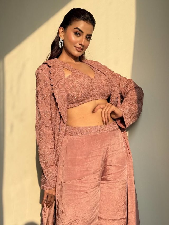 वो हर जगह लड़कियों के साथ दिखता है…” पवन सिंह पर अक्षरा सिंह का वार  जाने आगे क्या कहा?