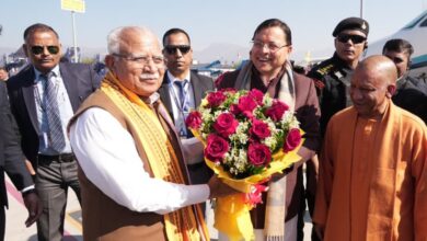 उत्तराखंड दौरे पर राजनाथ सिंह, सीएम योगी और मनोहर लाल खट्टर, मुख्यमंत्री धामी ने किया स्वागत