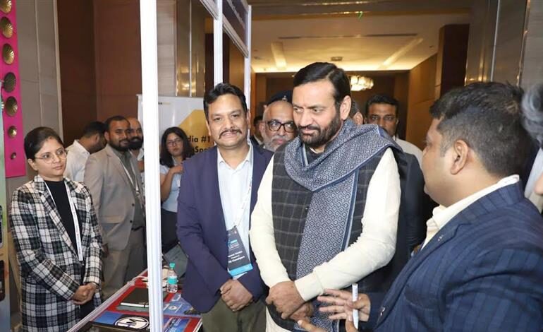 मुख्यमंत्री नायब सिंह सैनी के अनुसार, हरियाणा स्टार्टअप, डीप टेक्नोलॉजी और डेटा केंद्रों के नए केंद्र के रूप में उभरेगा।