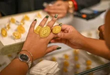 Today Gold Price: US-ईरान तनाव के बीच MCX पर सोने में तेजी, जानिए आज की कमोडिटी मार्केट अपडेट