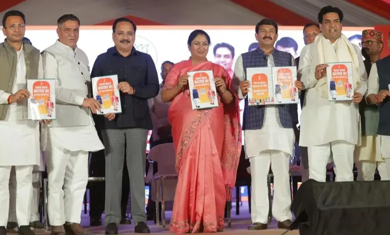 दिल्ली में विकास की नई गति: CM रेखा गुप्ता ने पूरा किए एक साल, दिया भरोसे और सुशासन का संदेश