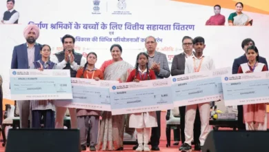 दिल्ली के मजदूरों और गांवों के लिए बड़ी सौगात! CM रेखा गुप्ता ने 134 करोड़ की विकास परियोजनाओं का किया शिलान्यास