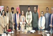 कनाडा के प्रतिनिधिमंडल ने चंडीगढ़ में मुख्यमंत्री नायब सिंह सैनी से मुलाकात की; बातचीत में निवेश, नवाचार और कार्यबल विकास पर ध्यान केंद्रित किया गया।