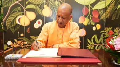 सिंगापुर में भी हिट हुआ योगी मॉडल: पहले दिन ही 20,000 करोड़ के एमओयू और हजारों नौकरियां