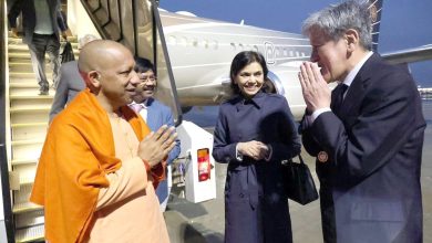 जापान दौरे पर पहुंचे CM योगी आदित्यनाथ, जापानी कंपनियों को निवेश का भरोसा 2 जापान दौरे पर पहुंचे CM योगी आदित्यनाथ, जापानी कंपनियों को निवेश का भरोसा