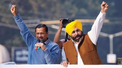 AAP अमरेली सभा में अरविंद केजरीवाल और CM भगवंत मान जनसभा को संबोधित करते हुए