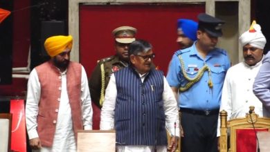 पंजाब विधानसभा में बजट सत्र के दौरान राज्यपाल गुलाब चंद कटारिया और सीएम भगवंत मान