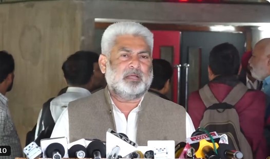 पंजाब बजट सत्र में लालचंग कटारचुक मान सरकार की उपलब्धियों जैसे शिक्षा, स्वास्थ्य और रोजगार पर चर्चा करते हुए।