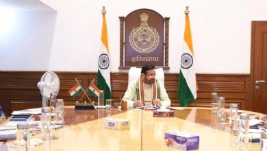 हरियाणा मुख्यमंत्री नायब सिंह सैनी वाहन स्क्रैपिंग और रीसाइक्लिंग नीति की समीक्षा करते हुए