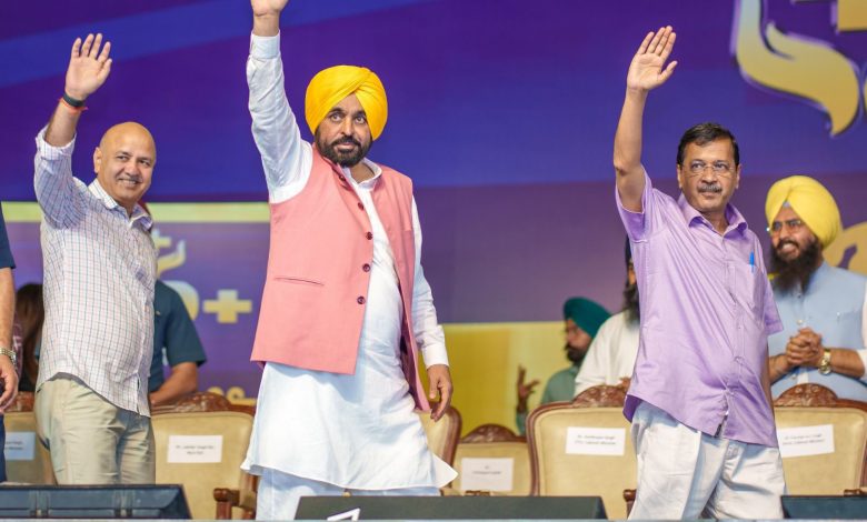 पंजाब भर में 'स्वास्थ्य क्रांति' ने पांव पसारे; अरविंद केजरीवाल और मुख्यमंत्री भगवंत सिंह मान ने 109 आम आदमी क्लीनिक लोगों को किए समर्पित