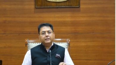अमन अरोड़ा अमित शाह की रैली से पहले मीडिया से बात करते हुए