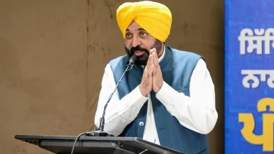 सीएम भगवंत मान पंजाब के UPSC परीक्षा 2026 सफल विद्यार्थियों के साथ