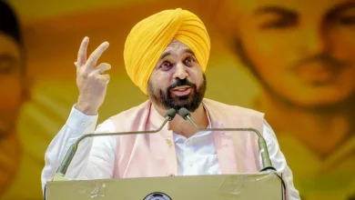 शहीदी दिवस पर खटकड़ कलां में भगत सिंह को श्रद्धांजलि देते सीएम भगवंत सिंह मान