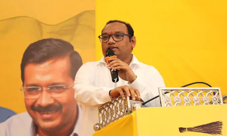 मनोज सोरठिया: सूरत की जनता से अपील - आओ मिलकर CR पाटिल की चुनौती को स्वीकार करें