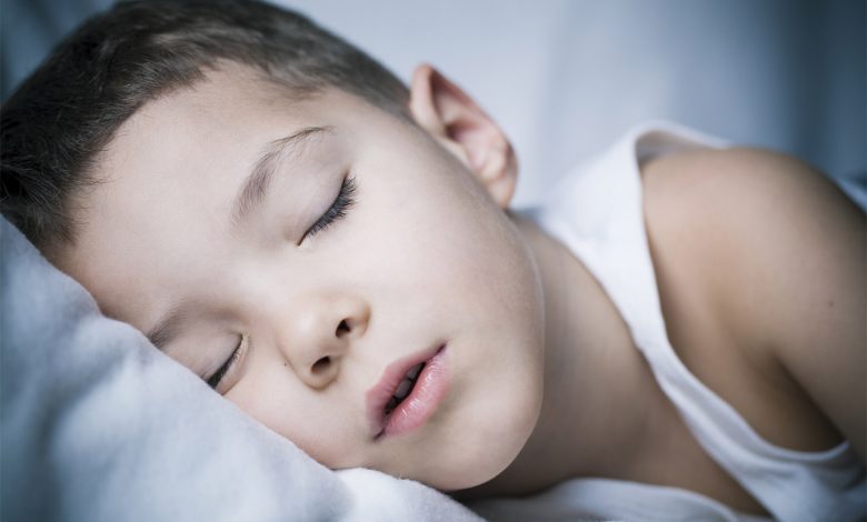 Mouth Breathing Effects: सुबह उठते ही थकान महसूस होती है? मुंह से सांस लेने की आदत हो सकती है असली वजह