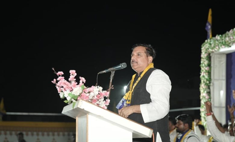 डेडियापाड़ा AAP जनसभा में संजय सिंह का संबोधन और भारी भीड़