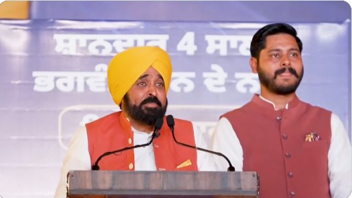 बटाला जनसभा को संबोधित करते मुख्यमंत्री भगवंत मान और विकास कार्यों का उद्घाटन