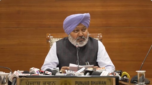 हरपाल सिंह चीमा की कैबिनेट बैठक में पंजाब में किसानों के लिए नदी की रेत नीति और पंचायती राज संशोधन पर निर्णय लिए गए।