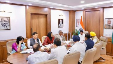 किसानों के लिए बड़ी राहत; पंजाब में भारतीय खाद्य निगम के गोदामों में पड़े 155 लाख मीट्रिक टन चावल और गेहूं के स्टॉक की लिफ्टिंग के लिए विशेष रेल गाड़ियां चलाई जाएंगी: मुख्यमंत्री भगवंत सिंह मान