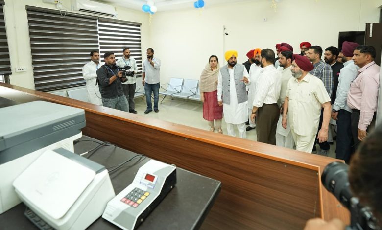 तख्त श्री दमदमा साहिब पर मत्था टेकने के बाद मुख्यमंत्री भगवंत सिंह मान ने उप-मंडलीय परिसर का किया उद्घाटन