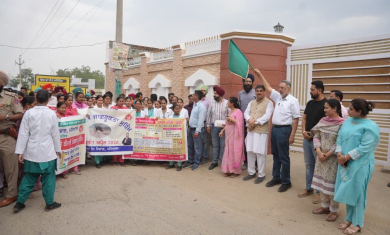 डेंगू जागरूकता अभियान पटियाला के तहत स्वास्थ्य मंत्री डॉ. बलबीर सिंह द्वारा घर-घर लार्वा जांच और पानी सैंपलिंग की शुरुआत
