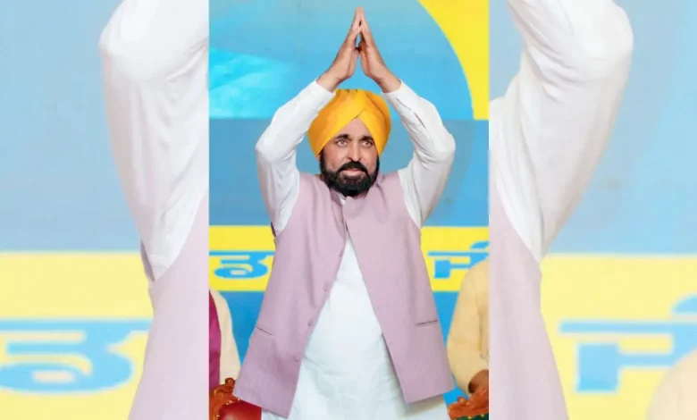 श्री गुरु ग्रंथ साहिब की बेअदबी के खिलाफ बिल राज्यपाल की मंज़ूरी के बाद कानून बन गया, सीएम भगवंत सिंह मान ने वाहेगुरु और संगत का किया धन्याद