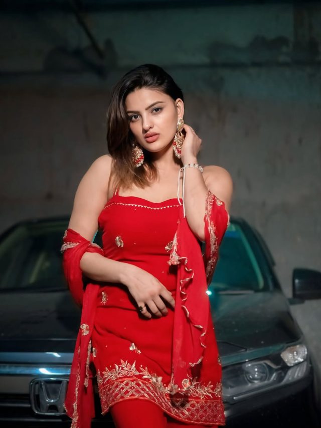 ‘शिव मुझे ले चलो’ लिखकर गईं दिव्यांका सिरोही, 30 की उम्र में अचानक निधन से मचा हड़कंप